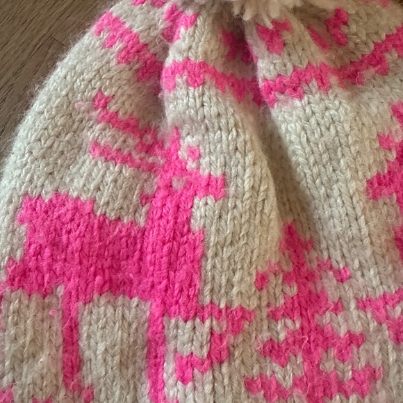 Bundle winter hat and mittens - Picture 2 of 5